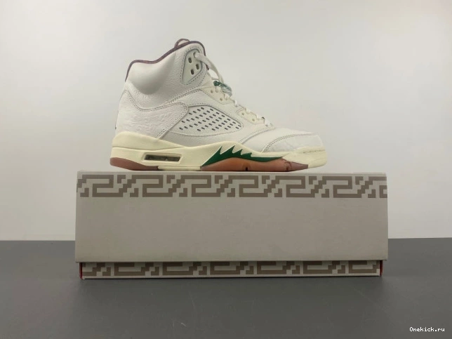 One Kick Grito Jordan Air HF8833-100 5 El 0817